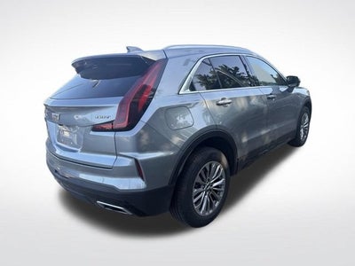 2025 Cadillac XT4 Premium Luxury