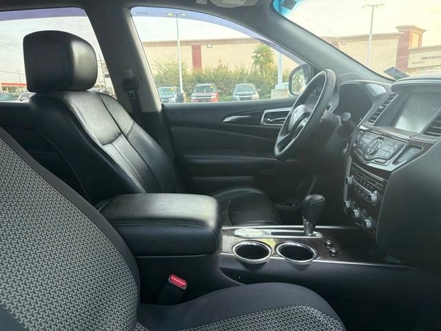 2014 Nissan Pathfinder Platinum