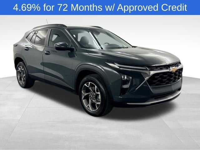 2025 Chevrolet Trax LT's photo