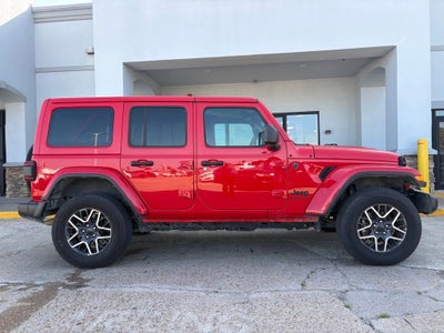 2025 Jeep Wrangler 4-Door Sahara 4x4