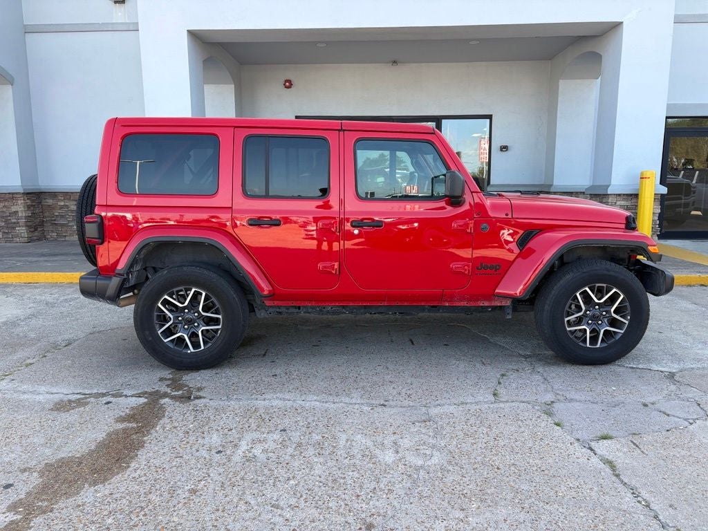 2025 Jeep Wrangler 4-Door Sahara 4x4