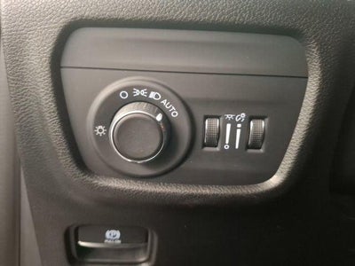 2022 Jeep Grand Cherokee L Altitude 4x2