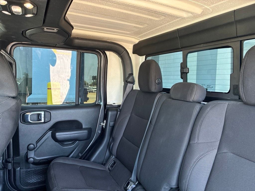 2023 Jeep Gladiator Sport