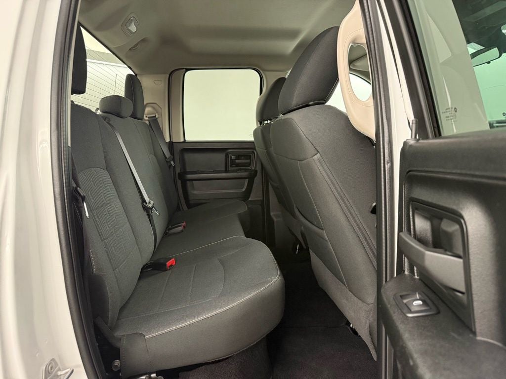 2022 RAM 1500 Classic Tradesman Quad Cab 4x2 6'4' Box