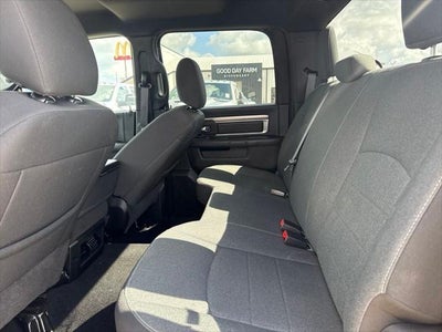 2024 RAM 1500 Classic Warlock Crew Cab 4x4 5'7' Box