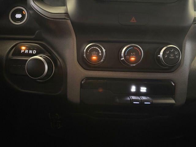 2022 RAM 1500 Tradesman Quad Cab 4x2 6'4' Box