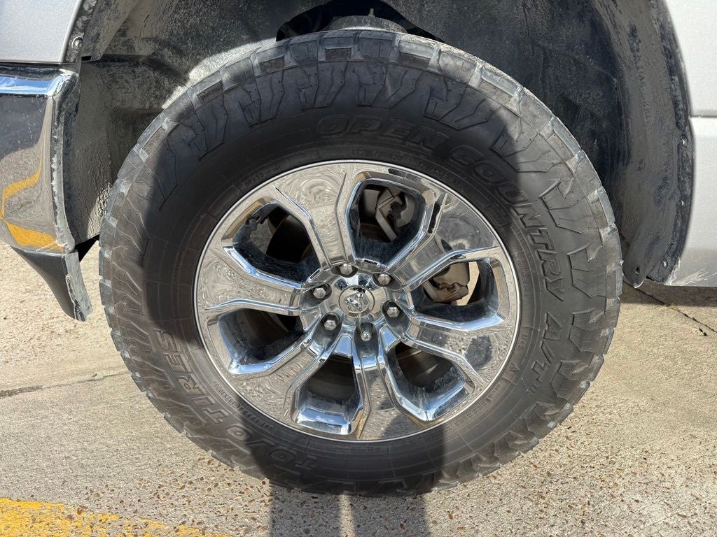 2022 RAM 1500 Big Horn Crew Cab 4x4 5'7' Box