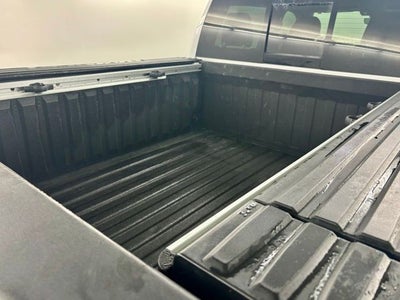 2022 RAM 1500 Laramie Crew Cab 4x4 5'7' Box