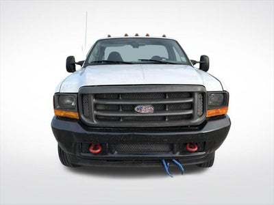 2001 Ford F-450 Chassis XL DRW