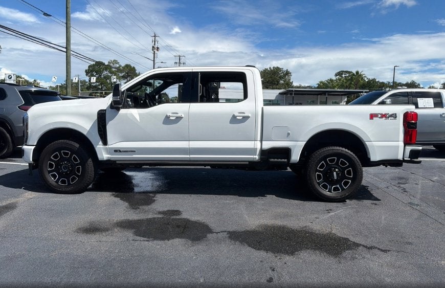2025 Ford F-350SD Platinum