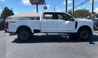2025 Ford F-350SD Platinum