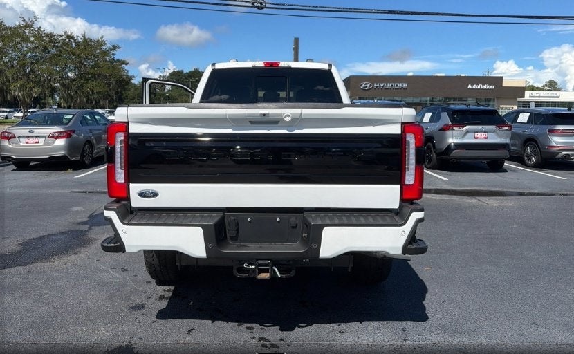2025 Ford F-350SD Platinum