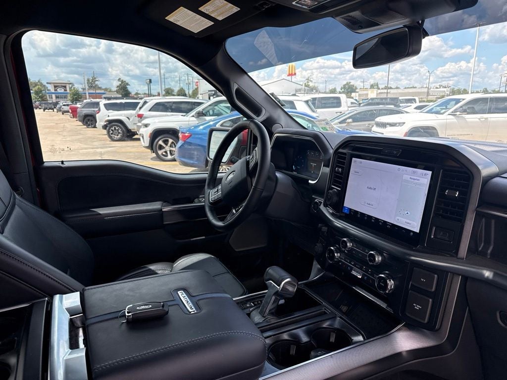 2025 Ford F-150 Platinum