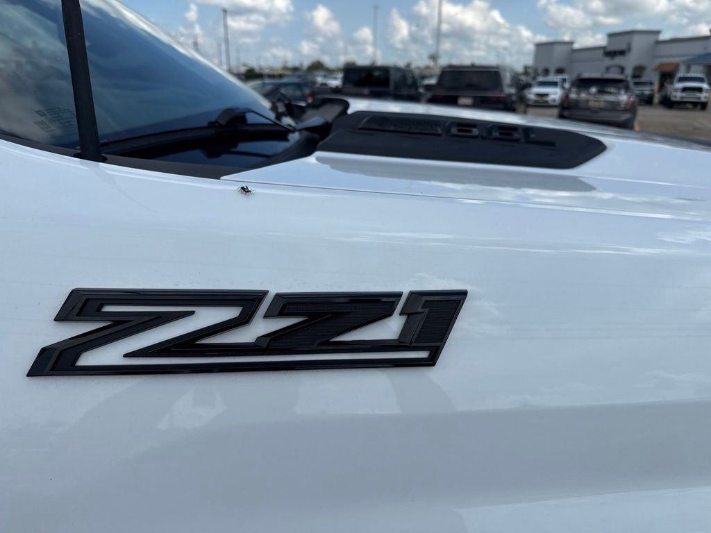 2025 Chevrolet Silverado 2500HD 4WD Double Cab Standard Bed Custom