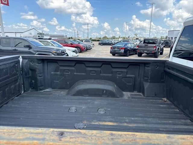 2025 Chevrolet Silverado 2500HD 4WD Double Cab Standard Bed Custom