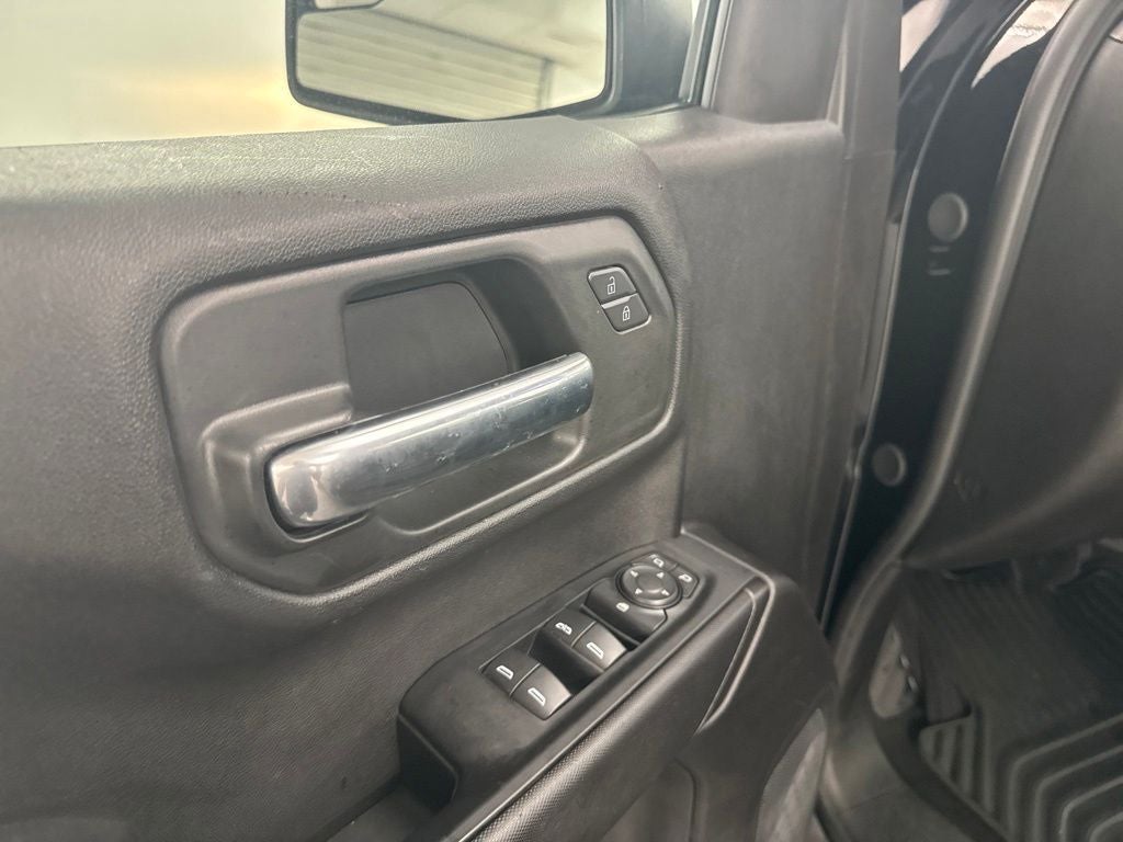 2026 Chevrolet Silverado 1500 2WD Crew Cab Short Bed Custom