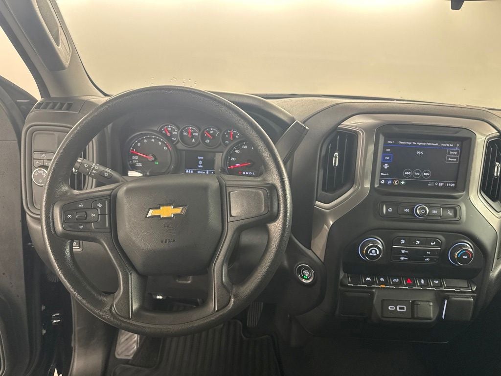 2026 Chevrolet Silverado 1500 2WD Crew Cab Short Bed Custom