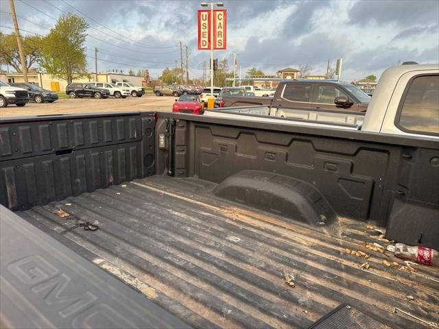 2025 GMC Sierra 2500HD 4WD Crew Cab Standard Bed AT4