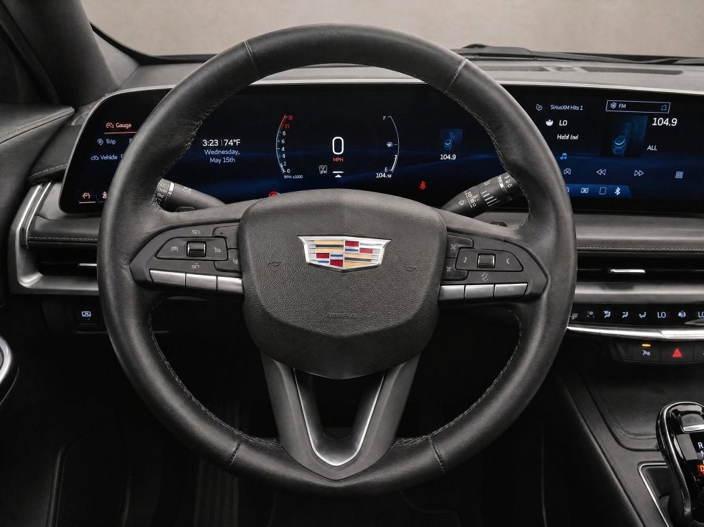 2025 Cadillac XT4 FWD Premium Luxury