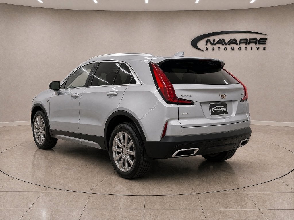 2025 Cadillac XT4 FWD Premium Luxury