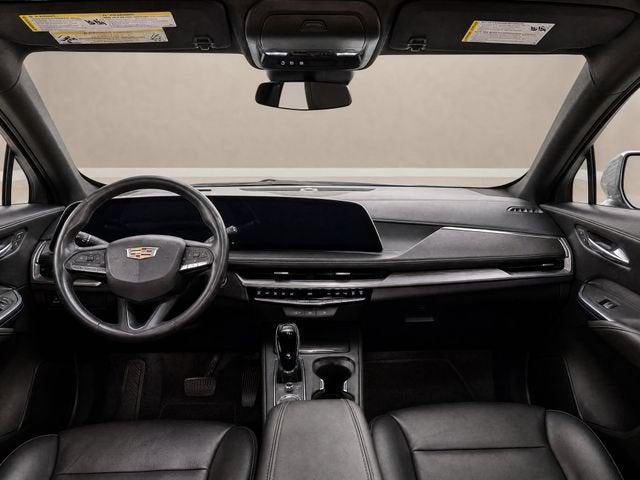 2025 Cadillac XT4 FWD Premium Luxury