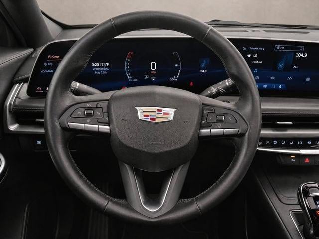 2025 Cadillac XT4 FWD Premium Luxury