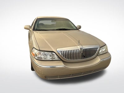 2006 Lincoln Town Car Signature