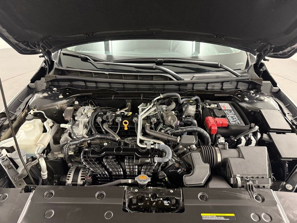 2025 Nissan Altima SR FWD