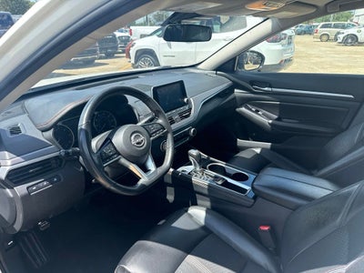 2025 Nissan Altima SR FWD