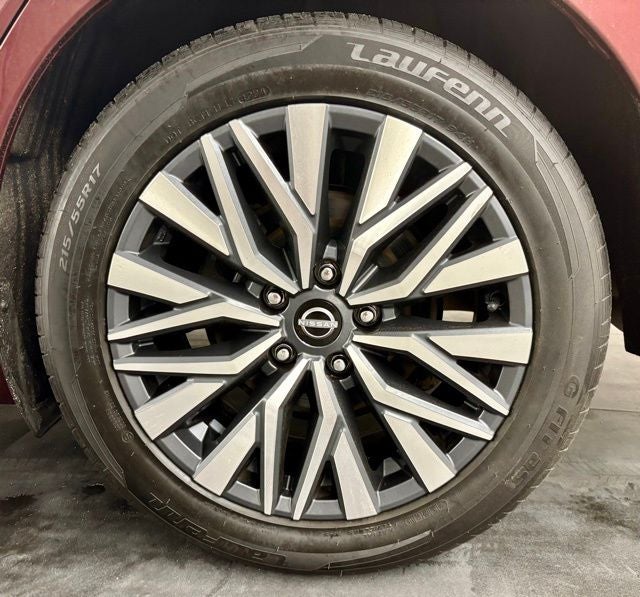 2024 Nissan Altima SV FWD