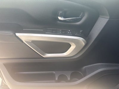 2019 Nissan TITAN PRO-4X