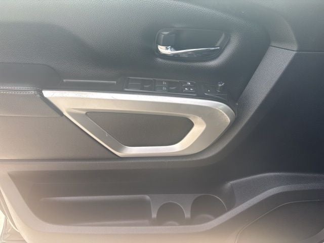 2019 Nissan TITAN PRO-4X