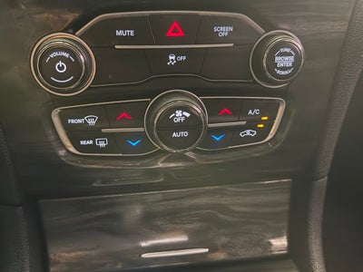 2018 Chrysler 300 Touring L