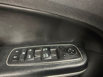 2018 Chrysler 300 Touring L