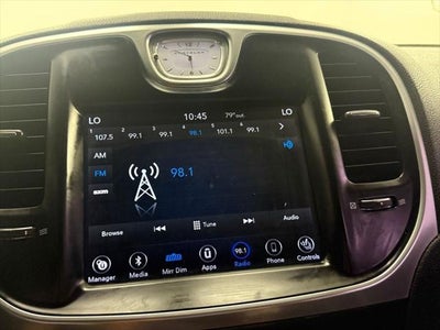 2018 Chrysler 300 Touring L