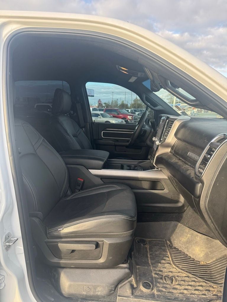 2025 RAM 2500 Big Horn Crew Cab 4x4 6'4' Box