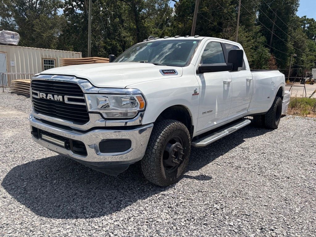 2020 RAM 3500 Big Horn Crew Cab 4x4 8' Box