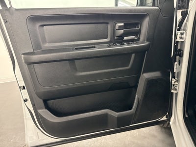 2020 RAM 1500 Classic Tradesman Crew Cab 4x2 5'7' Box