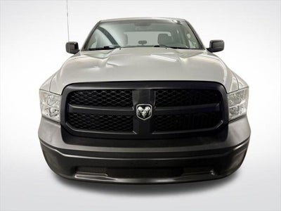 2020 RAM 1500 Classic Tradesman Crew Cab 4x2 5'7' Box