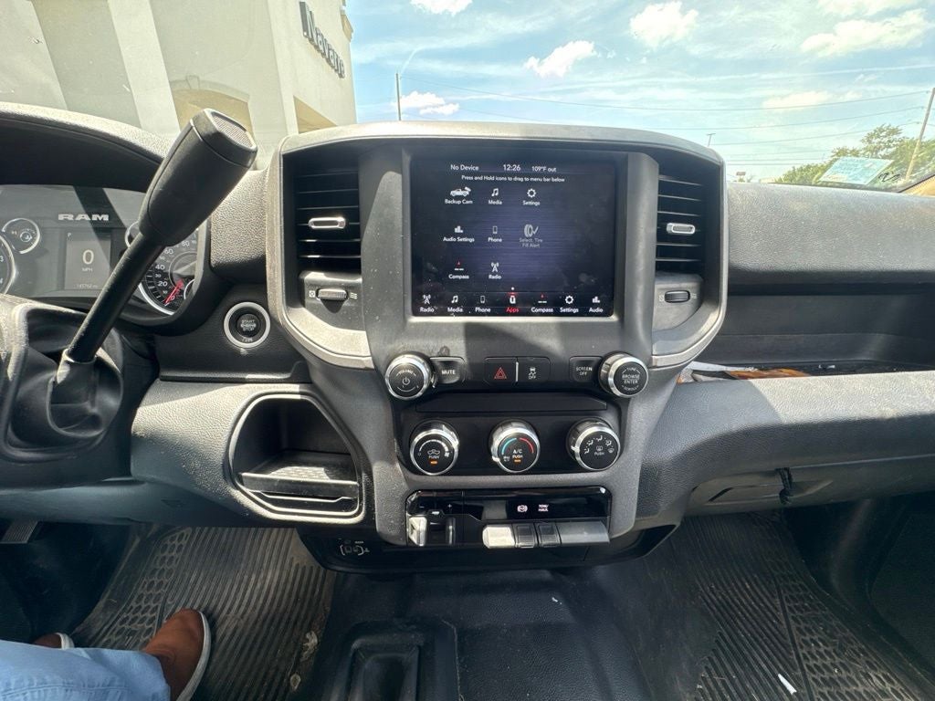 2020 RAM 2500 Tradesman Crew Cab 4x4 6'4' Box