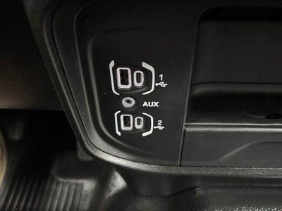 2025 RAM 2500 Tradesman Crew Cab 4x4 6'4' Box