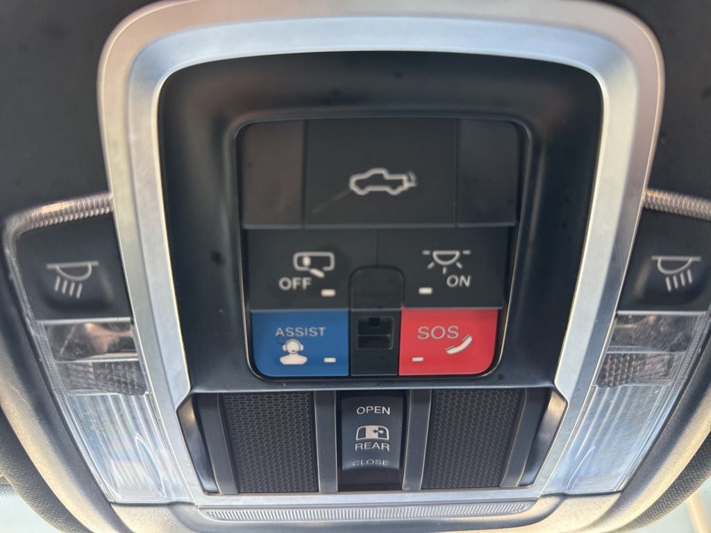 2023 RAM 2500 Laramie Crew Cab 4x4 6'4' Box