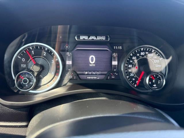 2023 RAM 2500 Laramie Crew Cab 4x4 6'4' Box