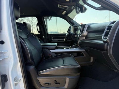 2023 RAM 2500 Laramie Crew Cab 4x4 6'4' Box