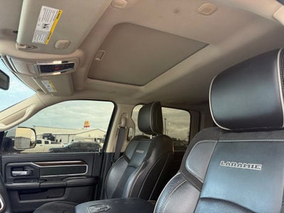2022 RAM 2500 Laramie Crew Cab 4x4 6'4' Box