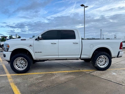 2022 RAM 2500 Laramie Crew Cab 4x4 6'4' Box