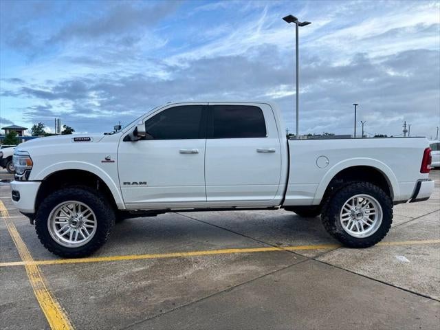 2022 RAM 2500 Laramie Crew Cab 4x4 6'4' Box
