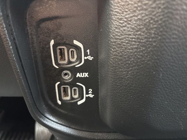 2022 RAM 2500 Laramie Crew Cab 4x4 6'4' Box