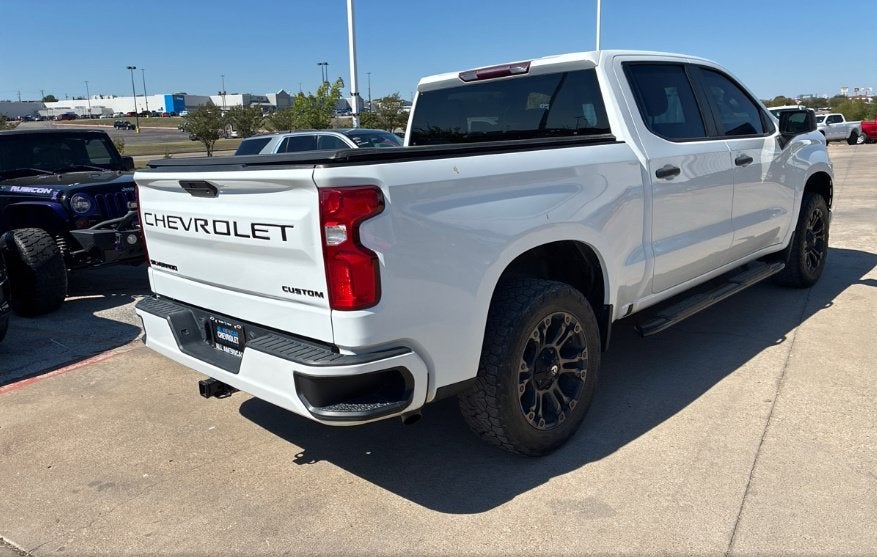 2022 Chevrolet Silverado 1500 LTD Custom