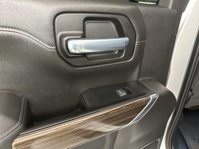 2022 Chevrolet Silverado 1500 LTD 4WD Crew Cab Short Bed RST